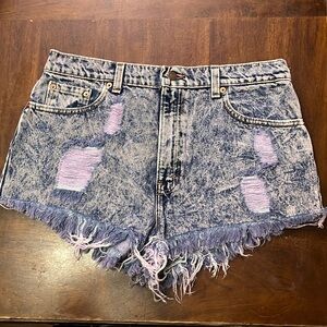 Vintage 90s/Y2k Levis Distressed Acid Wash Shorts